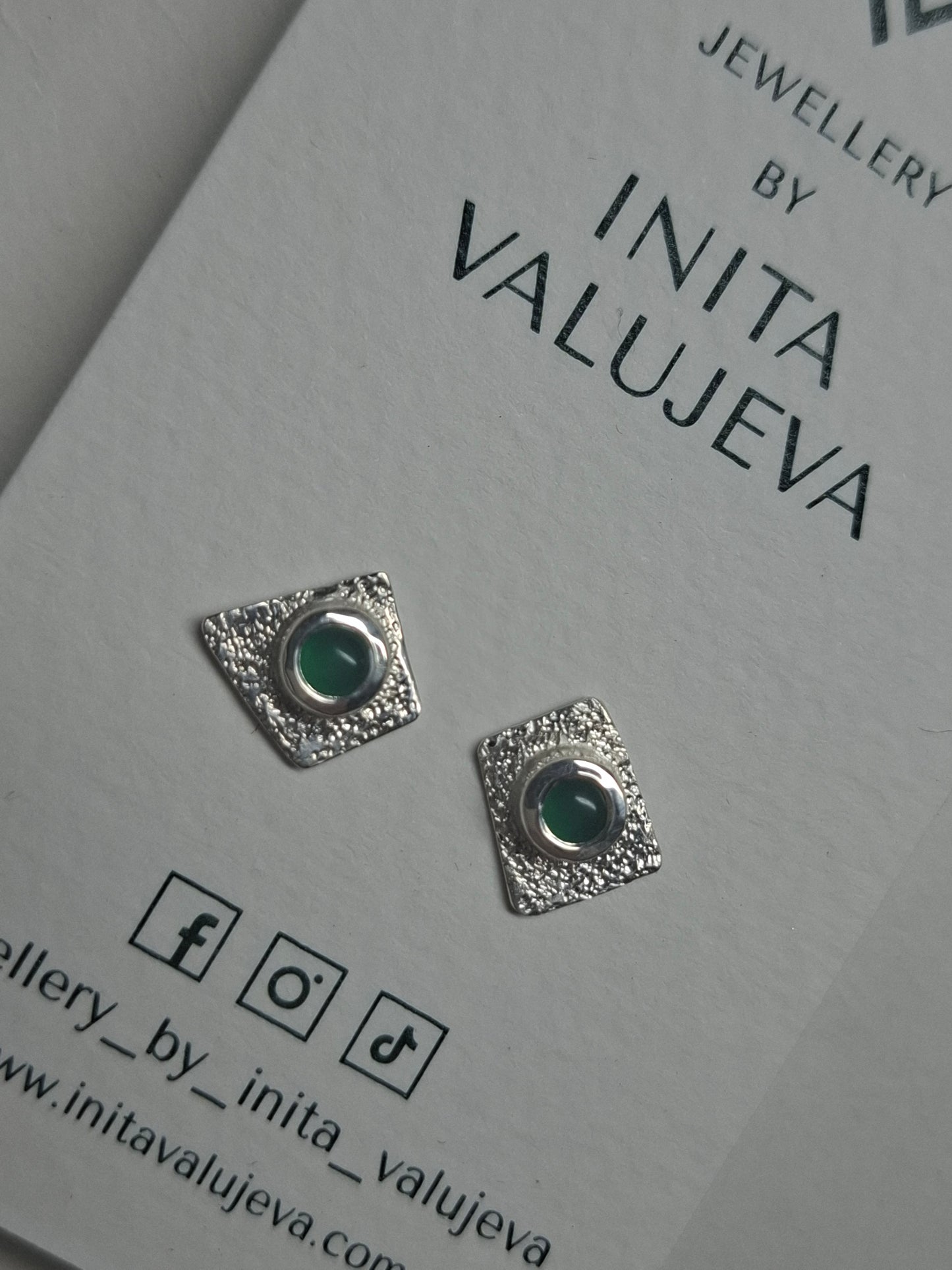 Chalcedony silver earrings