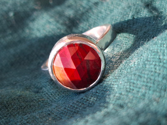 Jasper, silver ring