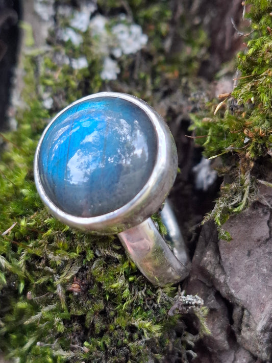 Labradorite, silver ring