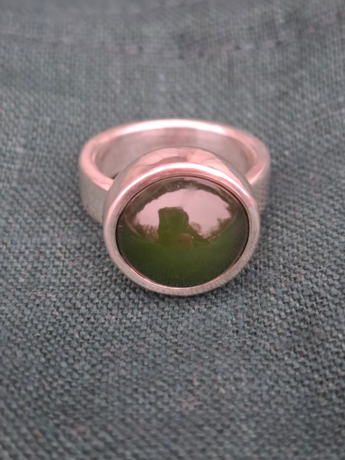 Nefrīta, sudraba gredzens