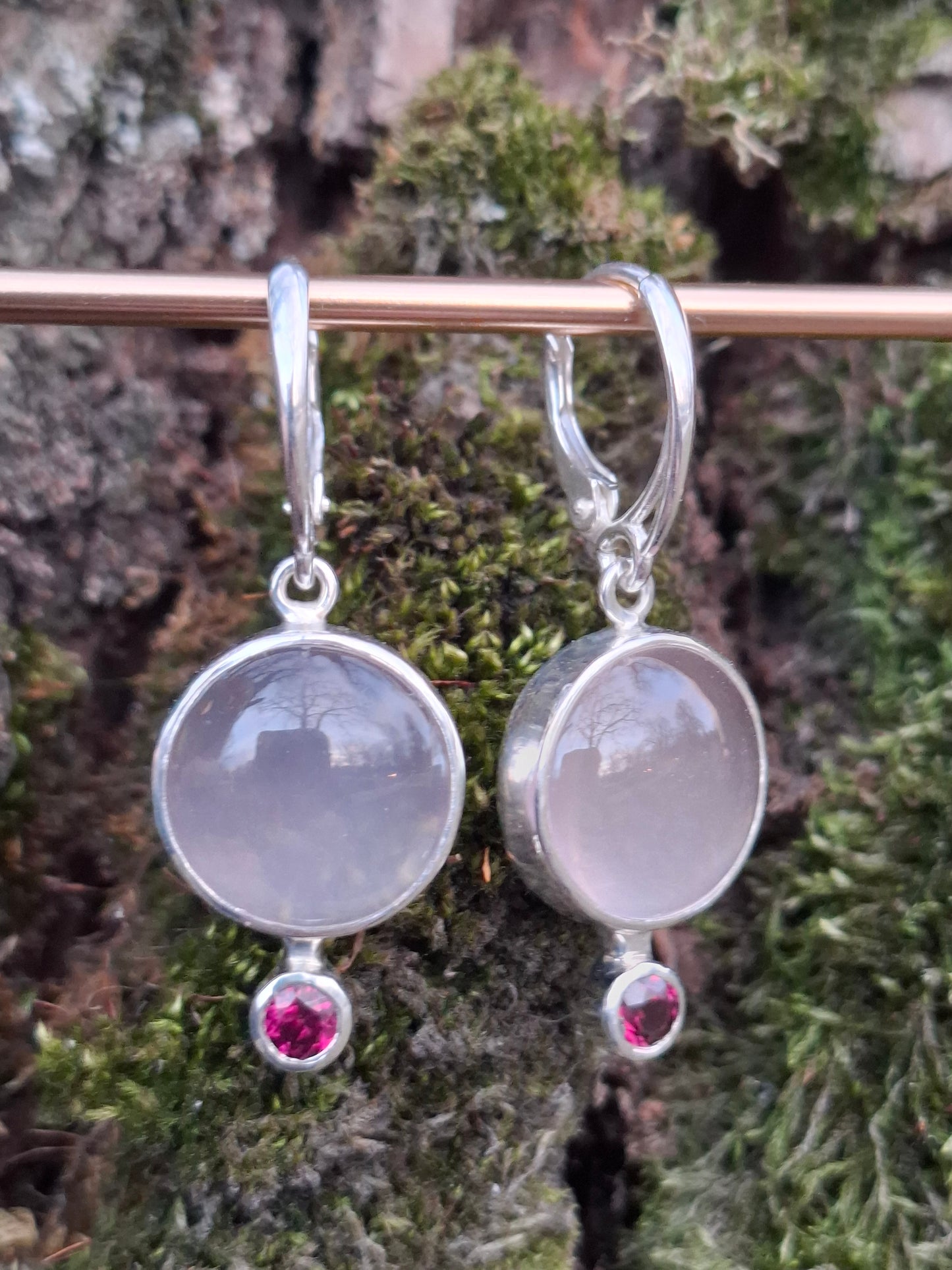 Rose quartz, garnet, silver earrings